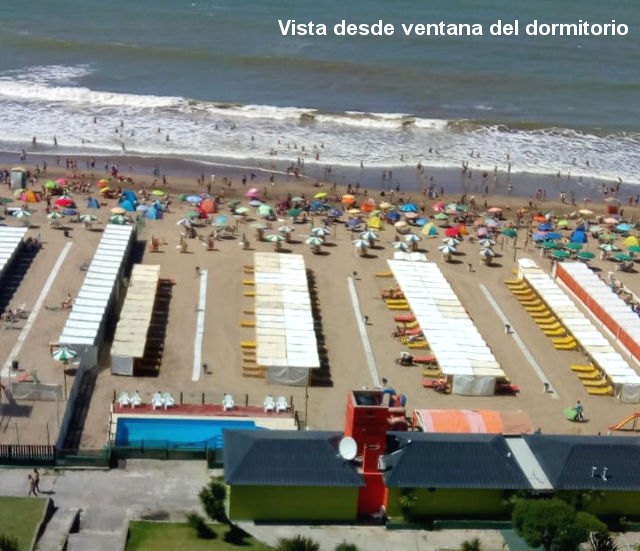 Vista al frente (dormitorio)